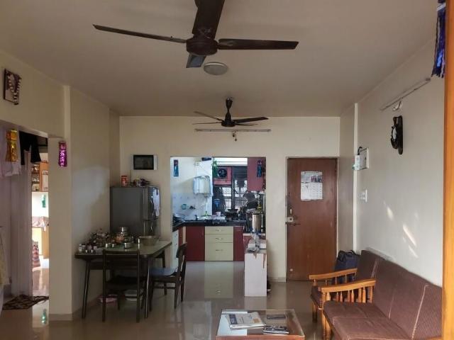 Rental | 2 BHK 1040 Sq.Ft. Apartment in Vanaz Corner