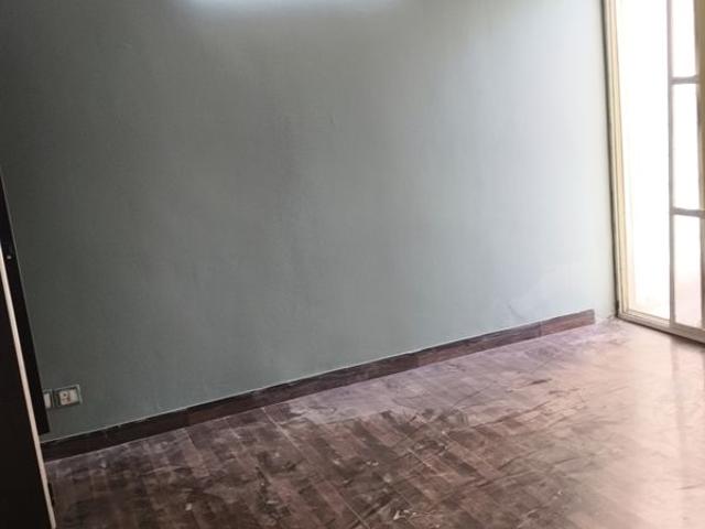 Rental | 2 BHK 1045 Sq.Ft. Apartment in Paras Tierea