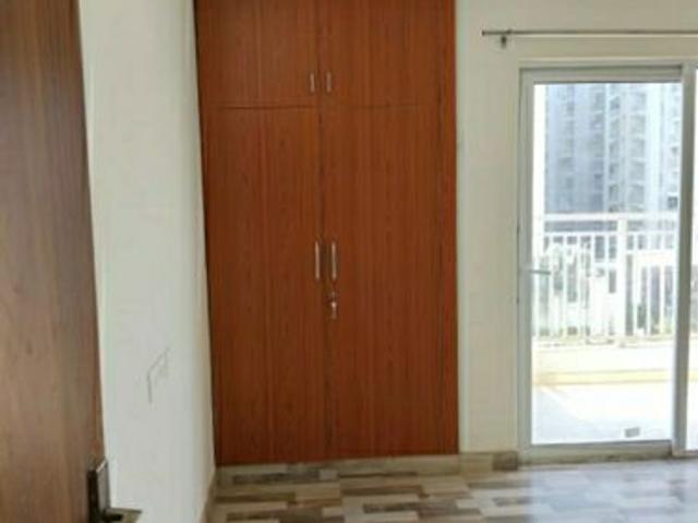 Rental | 2 BHK 1045 Sq.Ft. Apartment in VVIP Addresses