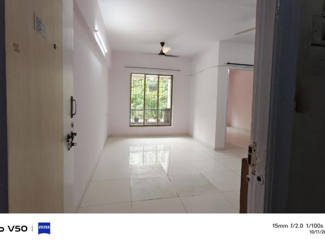 Rental | 2 BHK 1050 Sq.Ft. Apartment in Aristo Krishna Residency