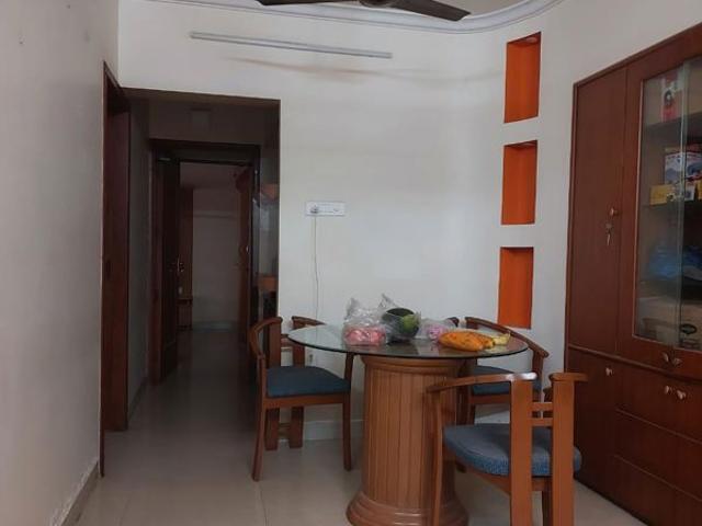 Rental | 2 BHK 1050 Sq.Ft. Apartment in Goyal Lakshchandi Heights
