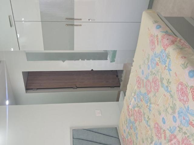 Rental | 2 BHK 1050 Sq.Ft. Apartment in Dosti Eastern Bay