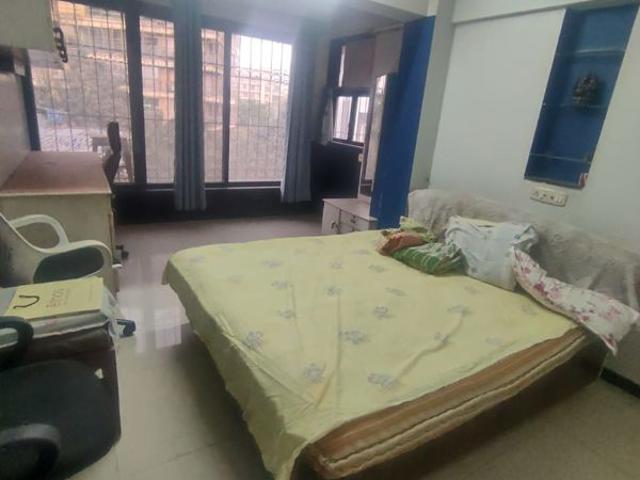 Rental | 2 BHK 1050 Sq.Ft. Apartment in Karachi Citizens CHS