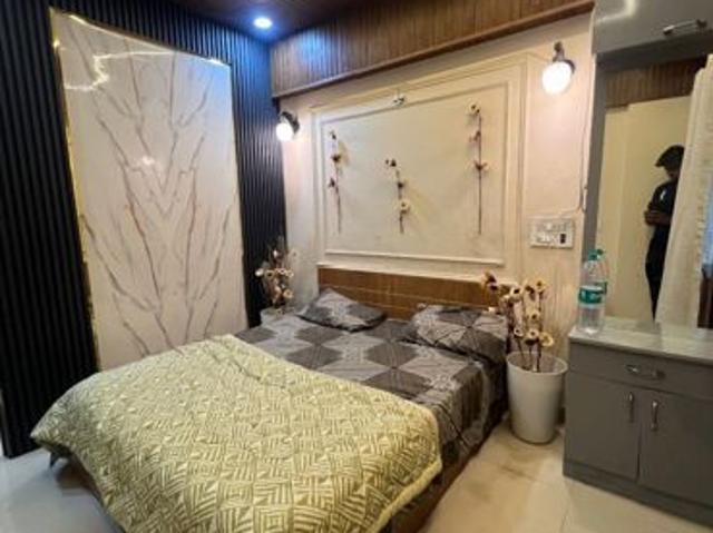 Rental | 2 BHK 1050 Sq.Ft. Apartment in LR Bluemoon Homes