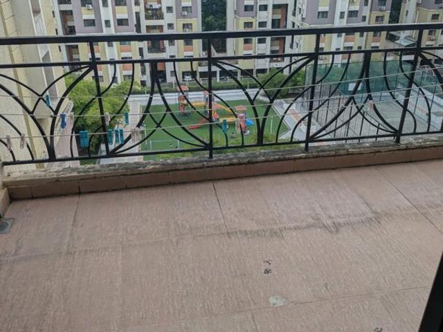 Rental | 2 BHK 1050 Sq.Ft. Apartment in Magarpatta Trillium