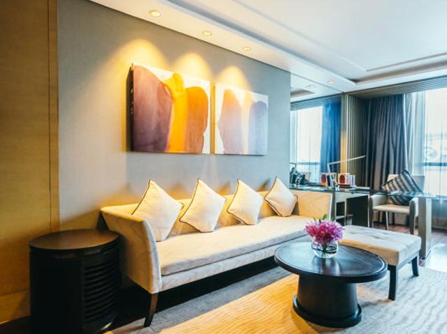 Rental | 2 BHK 1050 Sq.Ft. Apartment in Malabar Hill