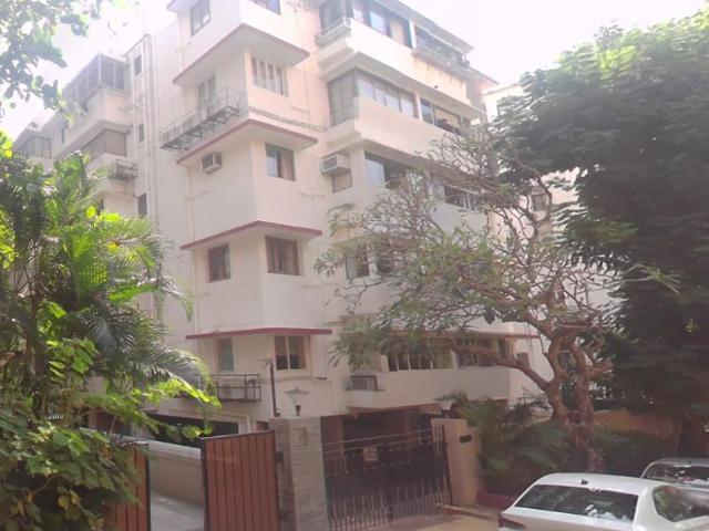 Rental | 2 BHK 1050 Sq.Ft. Apartment in Nishat CHS
