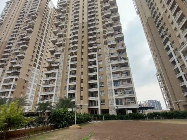 Rental | 2 BHK 1050 Sq.Ft. Apartment in Nyati Elysia