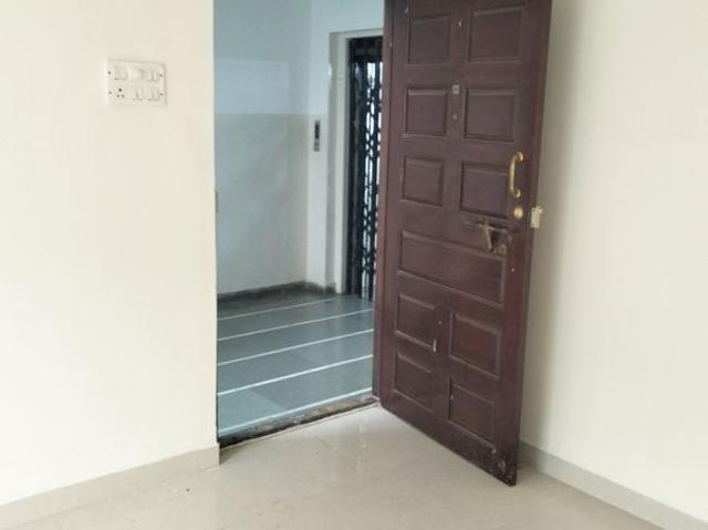 Rental | 2 BHK 1050 Sq.Ft. Apartment in Sai Dwarkamai CHS