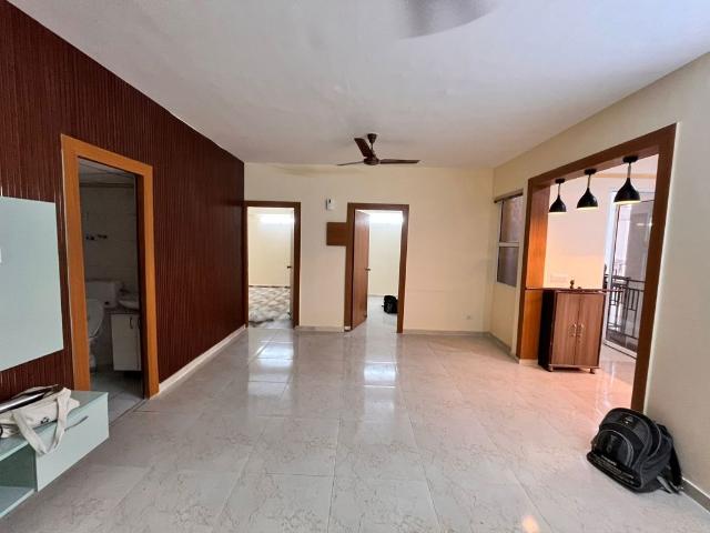Rental | 2 BHK 1050 Sq.Ft. Apartment in Signature Global The Millennia