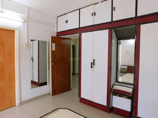 Rental | 2 BHK 1050 Sq.Ft. Apartment in Swanashilp Apartment