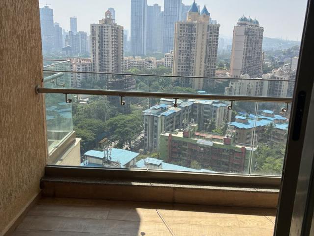 Rental | 2 BHK 1050 Sq.Ft. Apartment in Prestige Siesta