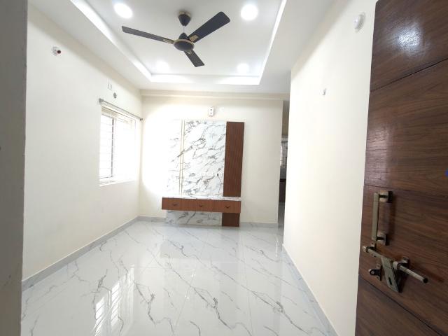 Rental | 2 BHK 1050 Sq.Ft. Apartment in Raghavendra Nilayam Kondapur