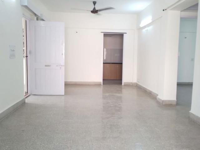 Rental | 2 BHK 1050 Sq.Ft. Apartment in Raheja Gardens