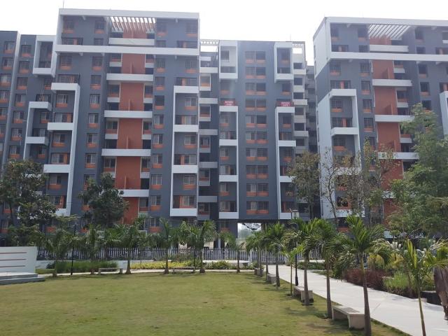 Rental | 2 BHK 1050 Sq.Ft. Apartment in Venkatesh Graffiti
