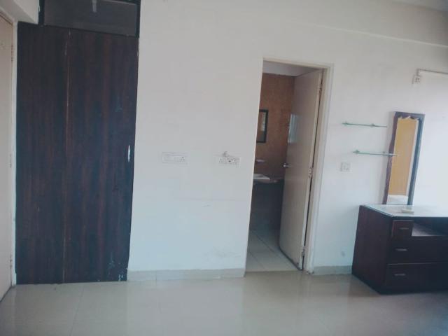 Rental | 2 BHK 1050 Sq.Ft. Apartment in Vyas Whispering Wind Phase II