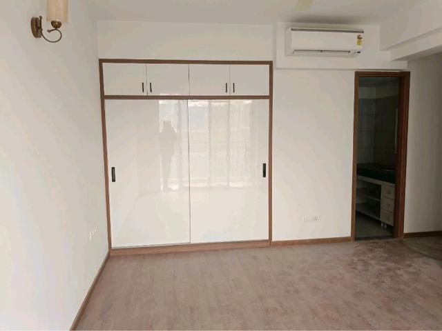 Rental | 2 BHK 1054 Sq.Ft. Apartment in Godrej Woods