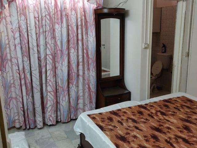 Rental | 2 BHK 105 Sq.Yd. Apartment in Lajpat Nagar II