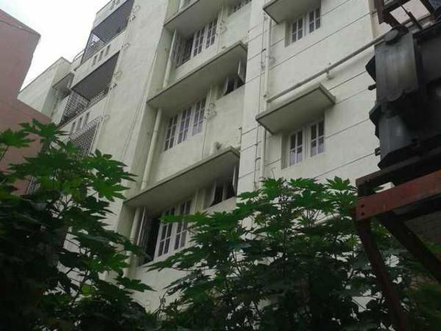 Rental | 2 BHK + 1070 Sq.Ft. Apartment in Sreenidhi Paradise