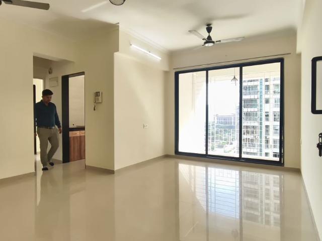 Rental | 2 BHK + 1078 Sq.Ft. Apartment in Mahaavir Heritage