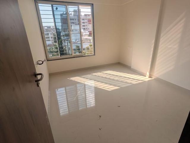 Rental | 2 BHK + 1080 Sq.Ft. Apartment in Chinar CHS