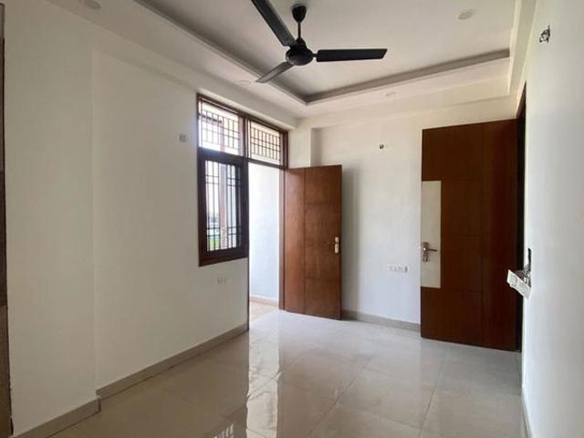Rental | 2 BHK 1080 Sq.Ft. Apartment in Saya Gold Avenue
