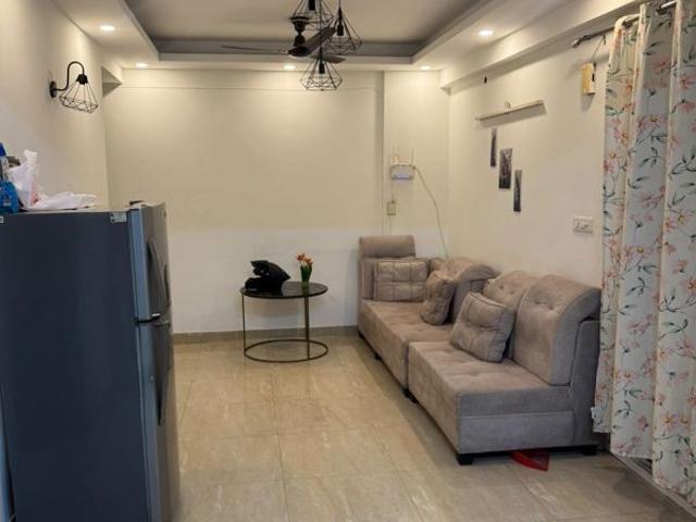 Rental | 2 BHK 1082 Sq.Ft. Apartment in Supertech Crown Town
