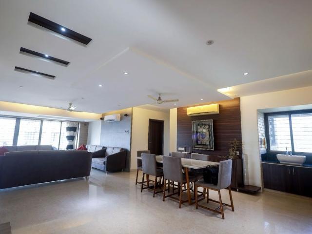 Rental | 2 BHK + 1087 Sq.Ft. Apartment in Roswalt Ryla