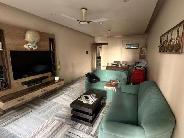 Rental | 2 BHK + 1090 Sq.Ft. Apartment in Chinar Building