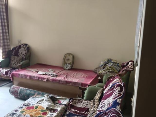 Rental | 2 BHK + 1090 Sq.Ft. Apartment in Royal Towers Noida
