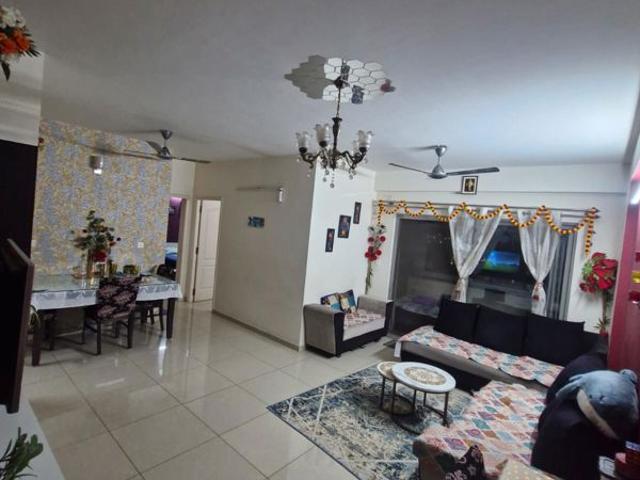 Rental | 2 BHK 1094 Sq.Ft. Apartment in Goyal Footprints