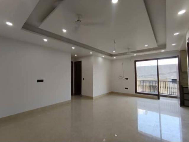Rental | 2 BHK + 1000 Sq.Ft. Apartment in Chattarpur