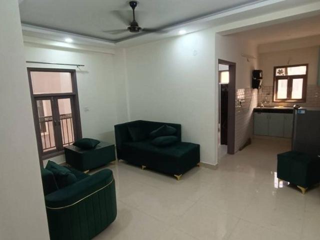 Rental | 2 BHK + 1000 Sq.Ft. Apartment in Chattarpur