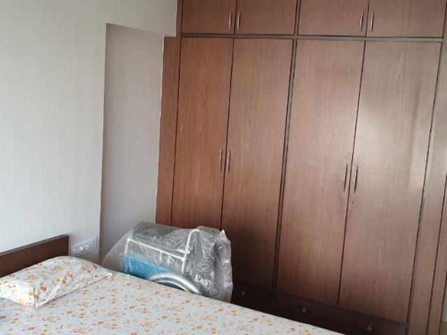 Rental | 2 BHK 1000 Sq.Ft. Apartment in Cuffe Parade