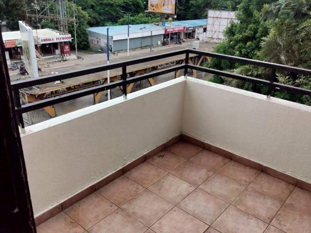 Rental | 2 BHK + 1000 Sq.Ft. Apartment in Bora Planet