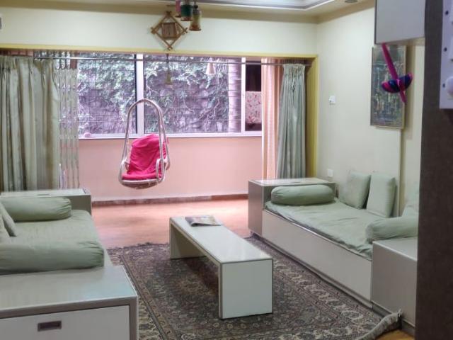 Rental | 2 BHK + 1000 Sq.Ft. Apartment in Bhusari Colony