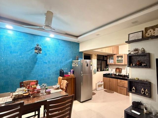 Rental | 2 BHK 1000 Sq.Ft. Apartment in BU Bhandari Acolade