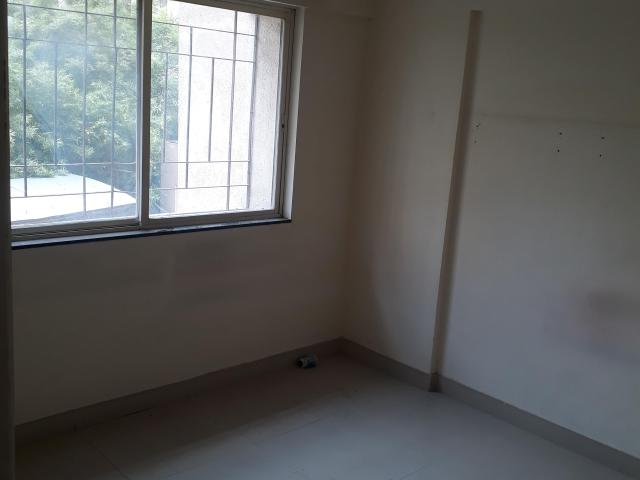 Rental | 2 BHK 1000 Sq.Ft. Apartment in BU Bhandari Everglade