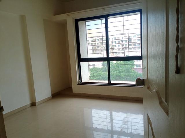 Rental | 2 BHK + 1000 Sq.Ft. Apartment in Gayatri Bravuria Apartment
