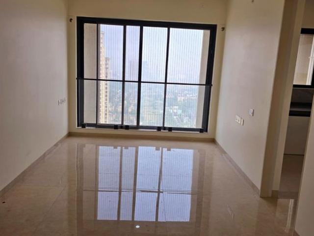 Rental | 2 BHK 1000 Sq.Ft. Apartment in Dosti Eastern Bay Phase 2