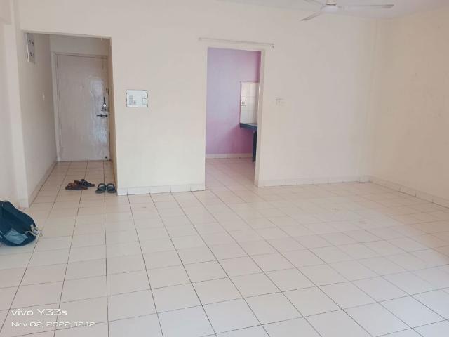 Rental | 2 BHK 1000 Sq.Ft. Apartment in Dahanukar Colony