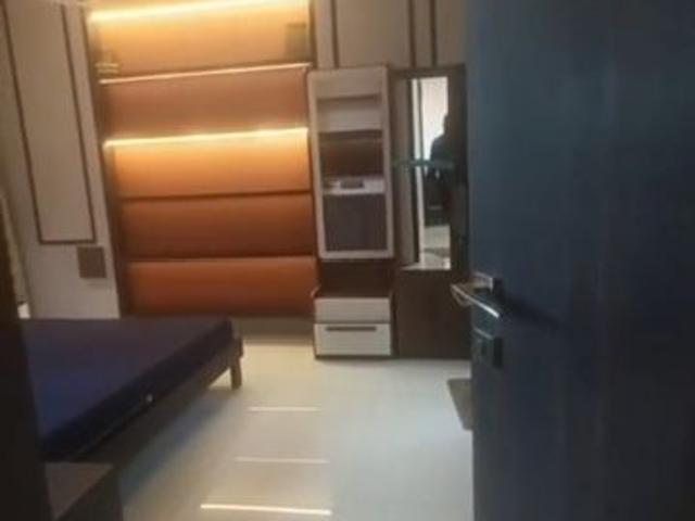 Rental | 2 BHK 1000 Sq.Ft. Apartment in Dheeraj Gaurav Heights
