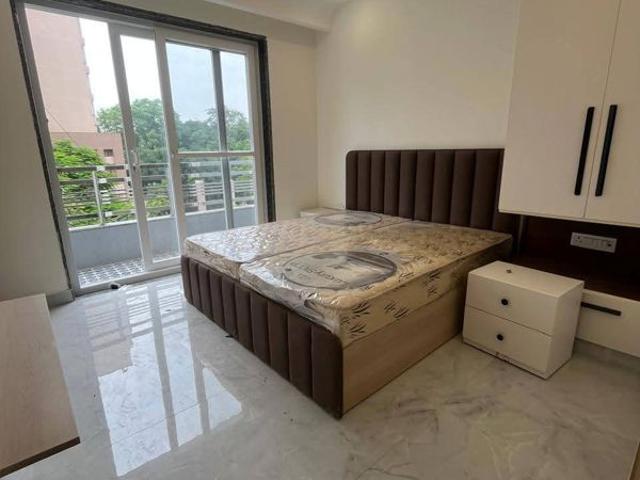 Rental | 2 BHK 1000 Sq.Ft. Apartment in Freedom Fighters Enclave