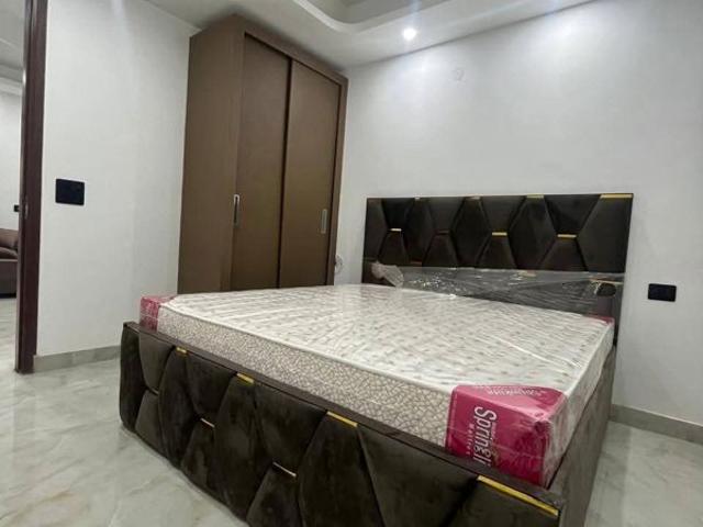 Rental | 2 BHK 1000 Sq.Ft. Apartment in Freedom Fighters Enclave