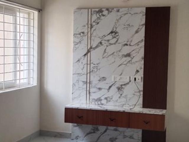 Rental | 2 BHK 1000 Sq.Ft. Apartment in Kondapur