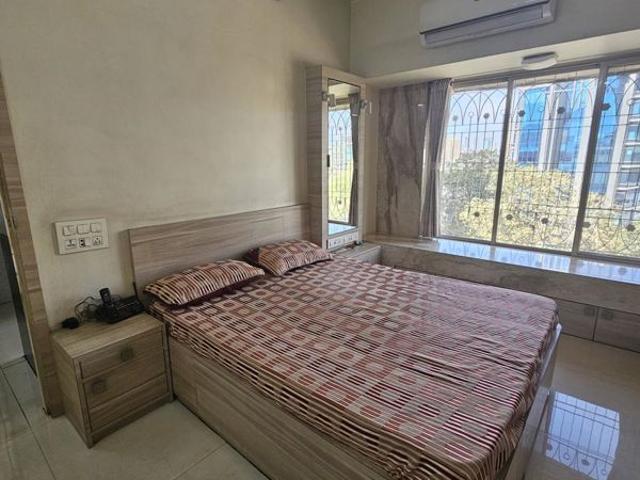 Rental | 2 BHK 1000 Sq.Ft. Apartment in Kalpataru Yugdharma