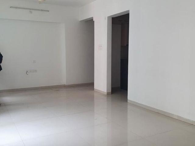Rental | 2 BHK + 1000 Sq.Ft. Apartment in Kundan Westros