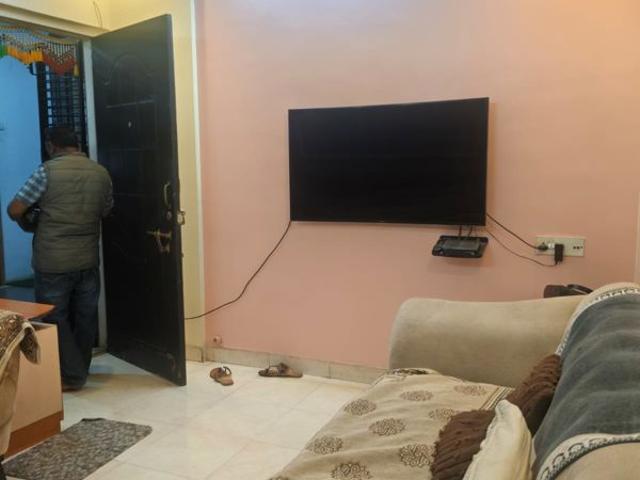 Rental | 2 BHK 1000 Sq.Ft. Apartment in Hari Om Puram