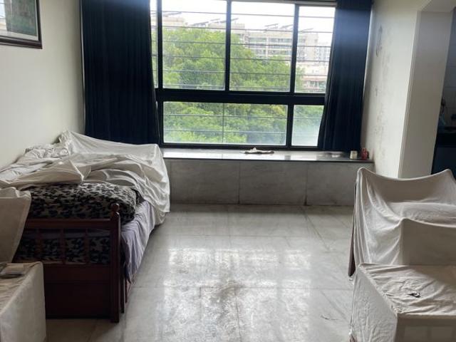 Rental | 2 BHK 1000 Sq.Ft. Apartment in Harsha Apartment Mulund West