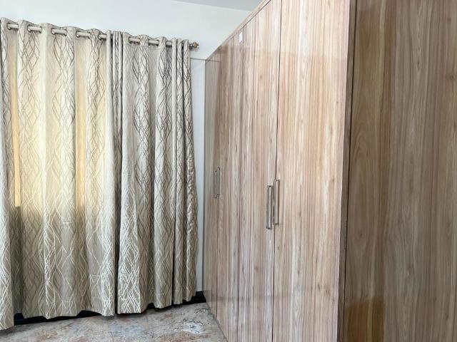 Rental | 2 BHK 1000 Sq.Ft. Apartment in Hiranandani Gardens Florentine